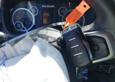 2022 Ram 1500 z USA, uszkodzony, nr VIN 1C6SRFMT9NN360228